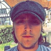 30+ "Dan Hole" profiles