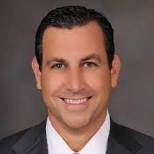 Jodi Hecht's Instagram, Twitter & Facebook