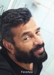 A empáfia desce pros últimos degraus e patamar,as necessidades ...