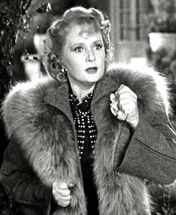 File:Billie Burke in Topper Returns.jpg - Wikimedia Commons