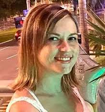 Há quem garanta que não demorará muito para dois políticos que são  parentes...Leia na coluna de hoje