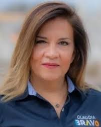 Claudia Bravo's Instagram, Twitter & Facebook