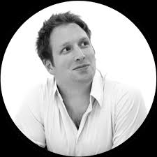 Mark McKenzie • Technical Director • guitarguitar