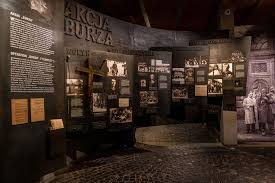 Rocznica powstania w getcie warszawskim, wydany przez mennicę państwową. Muzeum Powstania Warszawskiego Z Dzieckiem Miasto Ruin Cennik Bilety