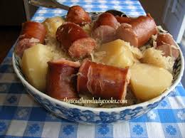 Crockpot Sausage Sauerkraut And Potatoes Recipes Sausage Sauerkraut Food