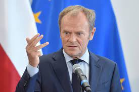 His task now is to return poland to europe's good graces. Donald Tusk Kommt Nach Hause Dgap