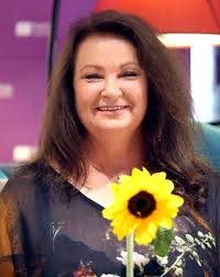 Anna dymna (64 l.) dziś z uwagą dobiera swoje role i nie gra tak dużo jak kiedyś. Tajemnica Smierci Meza Anny Dymnej Jak Zginal Wieslaw Dymny