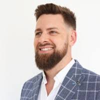 600+ "Blewitt" profiles