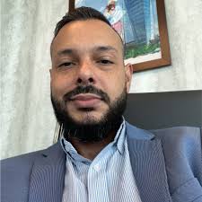 Felicidades a nuestro Gerente general, John Rozo Uribe!⁣