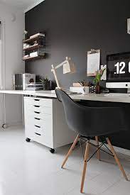 Workspace Black Room Home Office Scandinavian Interior Stylizimo Ufficio Interno Interior Design Per La Casa Idee Per Interni