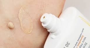 Mit richtigen sonnencreme verhinderst du einen flush. Bioderma Photoderm Ar Spf 50 Tschuss Rotungen