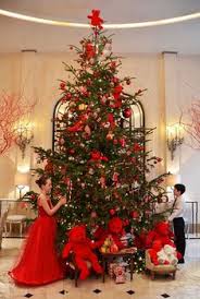 High end christmas decorations are celebration essentials that you must opt for if you desire superior decoration during the holidays. 70 Luxury Christmas Decor Ideas Christmas Luxury Christmas Decor Christmas Decorations