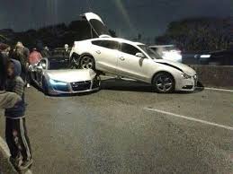 Adsbygoogle Window Adsbygoogle Push Aqui Video Do R8 Que Bateu Em Curitiba Muita Maquina Pouco Braco Street Racing Street Cars Cars