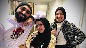 Norveç kamu televizyonu nrk, bir programı başörtülü bir müslümana sundurma kararı alması nedeniyle i̇slam karşıtlarının hedefi oldu. P3 No Jeg Ender Med A Klikke Pa Alt Og Ingenting