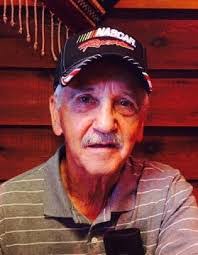 Dennis Dail's Instagram, Twitter & Facebook