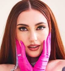 Debra Nugent (@diaryofarenaissancewoman) • Instagram photos and videos