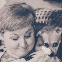 Lisa Haro's Instagram, Twitter & Facebook