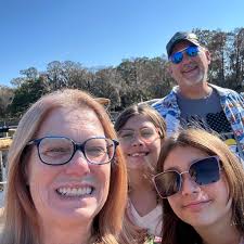 Suggestions for casual outdoor lunch date?