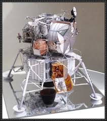 Very Detailed Apollo 13 Lunar Module Aquarius Free Paper Model Download Paper Models Free Paper Models Space Crafts