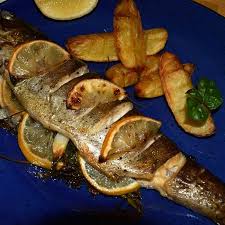 Válogass több ezer recept közül. Egy Finom Citromos Sult Pisztrang Ebedre Vagy Vacsorara Citromos Sult Pisztrang Receptek A Mindmegette Hu Recept Gyujtemenyeben Halreceptek Recept Es Etelreceptek