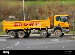 Brown lorry hi-res stock photography and images