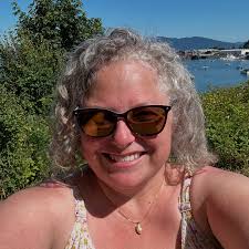 Stephanie Goss (@sgvetmedlife) • Instagram photos and videos