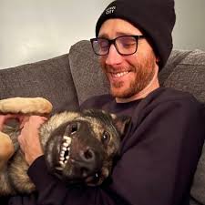 Aaron Schuster (@retsuhcSnoraA)