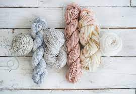 How to dye yarn with avocado. More Adventures In Dyeing Yarn Onion Skins Avocado Pits And Grapes Oh My Megmade With Love
