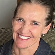 Clayton Bray's Instagram, Twitter & Facebook