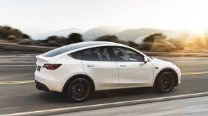 The low center of gravity, rigid body structure and large crumple zones provide unparalleled protection. Confirmed Tesla Model Y With Rwd Over 300 Miles Of Range Coming Soon