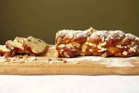 Bread machine swedish christmas breadallrecipes uk. Czech Christmas Bread Vanocka What Sarah Bakes