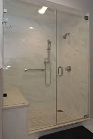 Creating a bathroom environment that allows people of all ages and physical capacities to use the facilities safely and with ease is the motivating force behind. Designing Bathrooms With Universal Design Principles