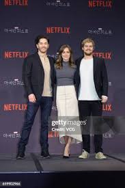 100 Tom Stroup Photos & High Res Pictures