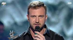 „distopia lgbt şi distopia autoritarismului. Marius Marin Finalistul Loredanei La Quot Vocea Romaniei Quot Colaboreaza Cu Regina R Amp B Ului Romanesc Cat De Schimbat Este Quot Gerard Butler De Romania Quot Vocea Romaniei