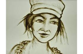 Sand artist John Thiering performs thought-provoking show at Tree-o Gallery 