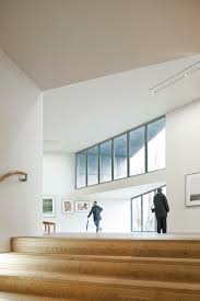 Top image is by kate elliot. O Donnell Tuomey Architects Archdaily