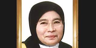 Hakim rohaida ishak membuat keputusan itu selepas timbalan pendakwa raya rohaiza abd rahman memaklumkan pihaknya mendapat izin daripada pejabat peguam negara untuk memindahkan kes tersebut ke mahkamah tinggi kuala lumpur. Seorang Lagi Hakim Mahkamah Tinggi Dikatakan Letak Jawatan Bebasnews