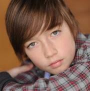 Field Cate, acteur dans Les Feux de l'Amour