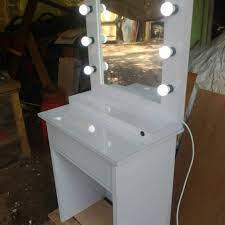 Meja rias cermin full dengan lampu kode produck : Meja Rias Cermin Lampu Led Shopee Indonesia