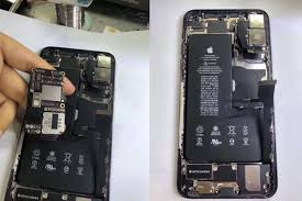 The Iphone 11 Pro Max Has A Gargantuan Battery Teardown Reveals Priceprice Com