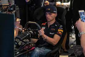 Limited edition, 1300 pieces ever made. Tag Heuer Launches A Special Edition Watch Designed By Max Verstappen