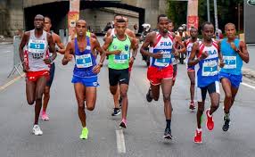 The event was instituted in commemoration of the fabled run of the greek soldier pheidippides, a messenger from the battle of marathon to athens, who reported the victory. Paulista Vence Meia Maratona De Sao Paulo Com Indice Para Mundial Lance