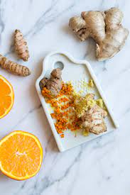 Bring to a boil and then immediately lower the heat to a simmer. How To Make Ginger And Turmeric Shots Without A Juicer Heavenlynn Healthy