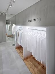Black And White Boutique Ideas Ems Designblogg Part 43 Retail Store Design Store Design Interior Shop Interior Design
