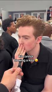 Kit Connor Blowing a Kiss: Heartstopper Season 2 Moment