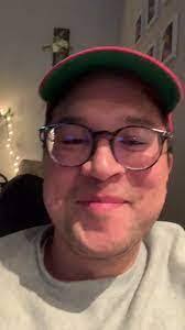 Robin Levasseur's Instagram, Twitter & Facebook