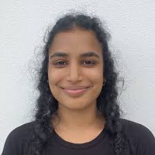 Sasha Patil's Instagram, Twitter & Facebook