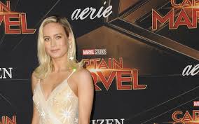 Maria „photon rambeau lashana lynch: Brie Larson Durchbricht Mit Captain Marvel Die 1 Milliarde Schallmauer