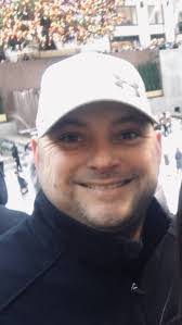 Daniel Esler's Instagram, Twitter & Facebook