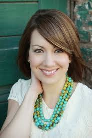 Laura Lanier's Instagram, Twitter & Facebook